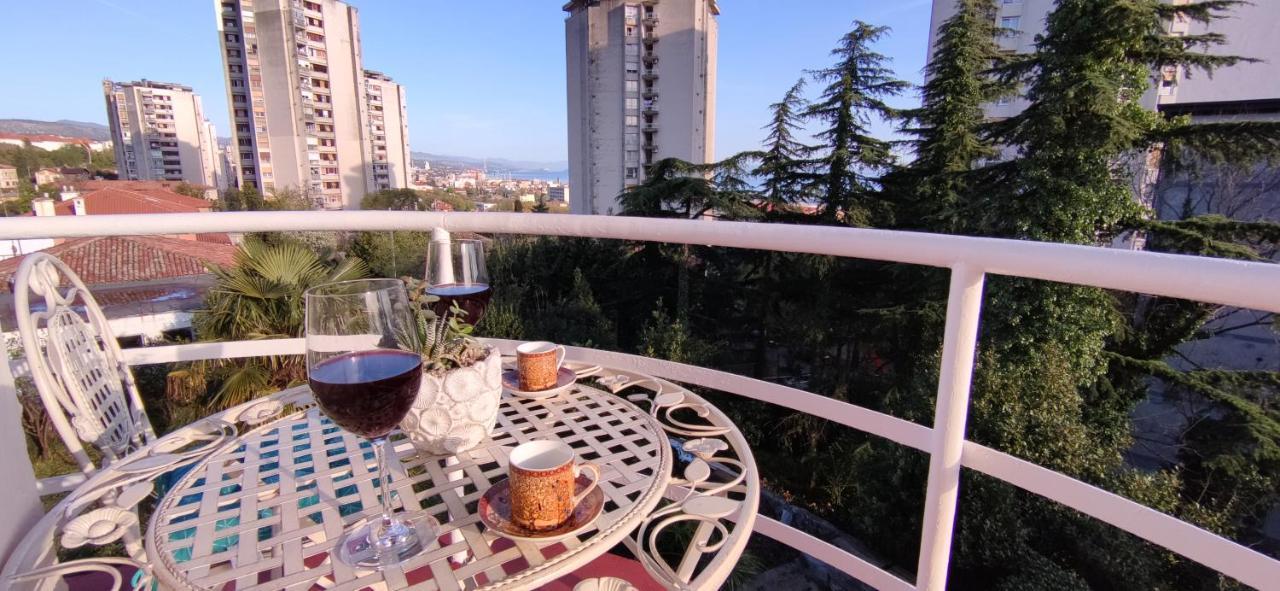 Villa Sunci Rijeka Exteriör bild