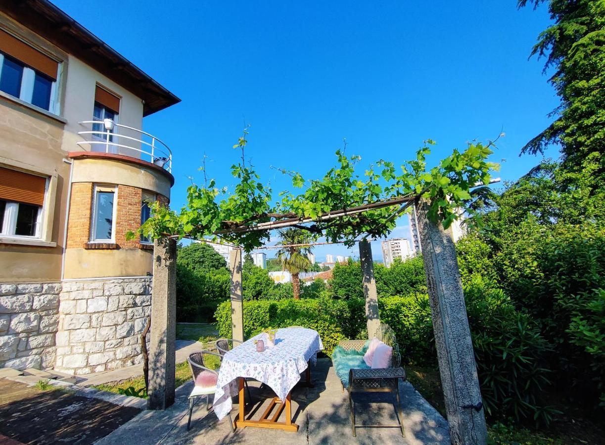 Villa Sunci Rijeka Exteriör bild